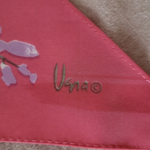 Floral and Patterned Scarves Set Five Pieces. - Picture 3 of 11